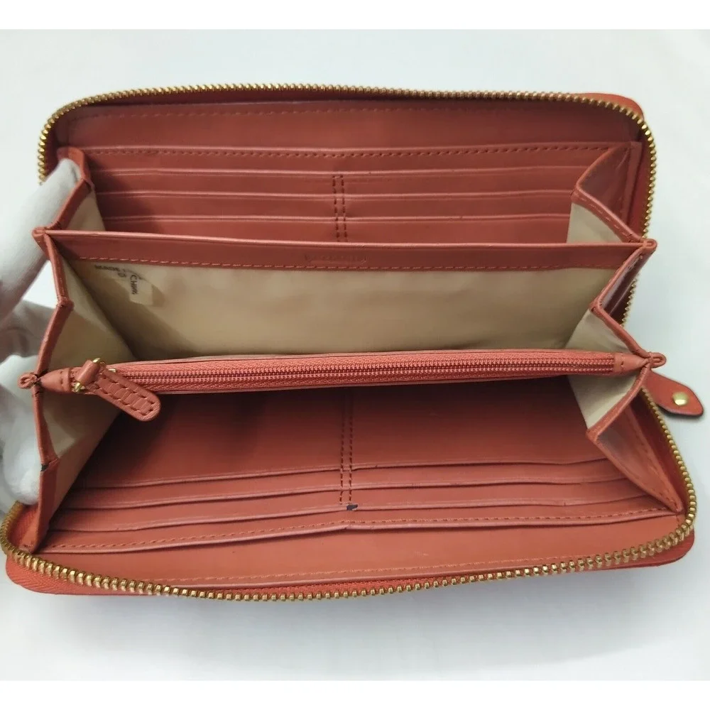 Coach Ashley Red Leather Zip Around Credit Card Wallet